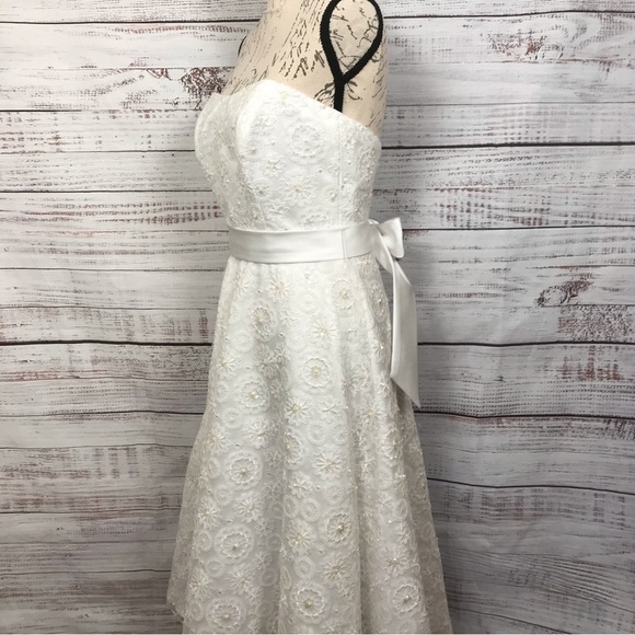 Davids Bridal White Strapless Lace Pearl Beaded Formal Dress Wedding Party Gown - Picture 6 of 10